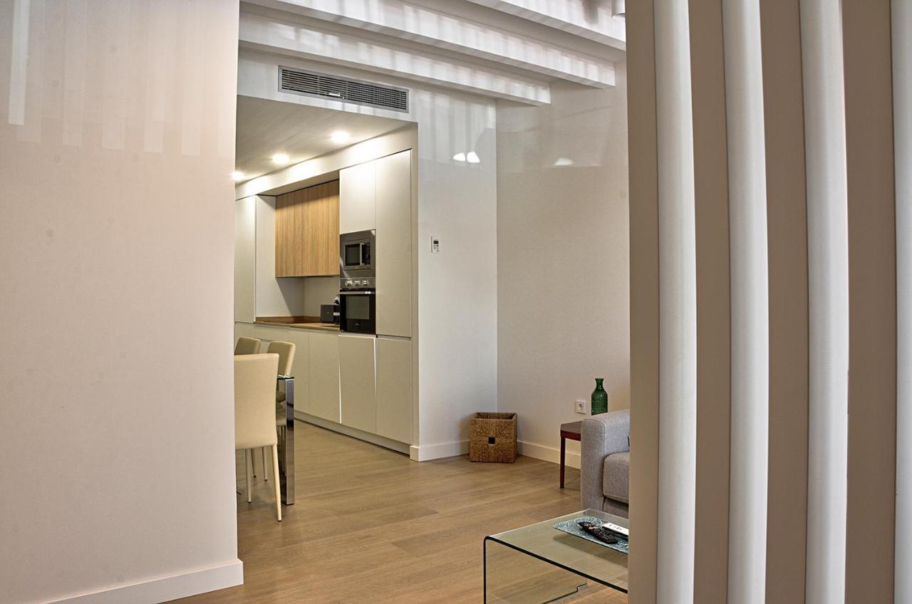 Apartamento De Dos Dormitorios En Triana Sevilla Eksteriør bilde
