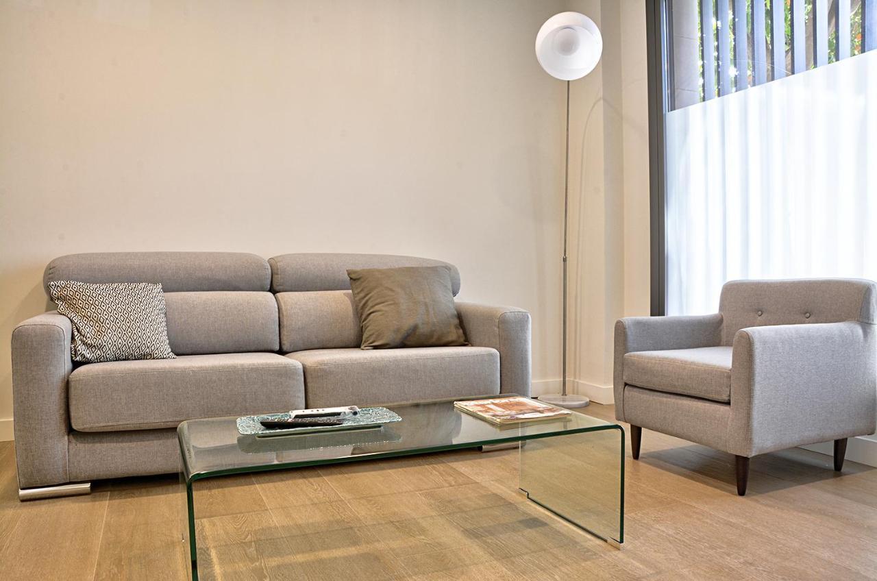 Apartamento De Dos Dormitorios En Triana Sevilla Eksteriør bilde
