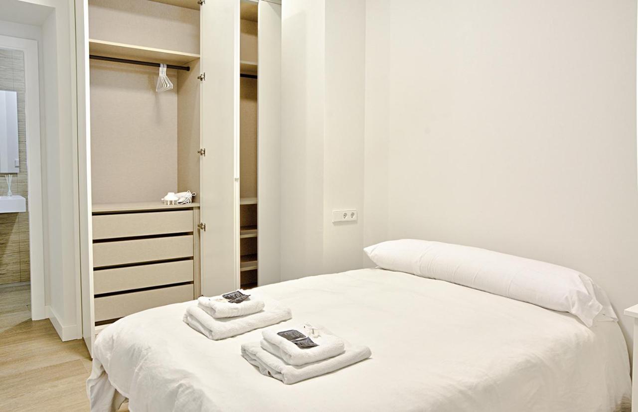 Apartamento De Dos Dormitorios En Triana Sevilla Eksteriør bilde